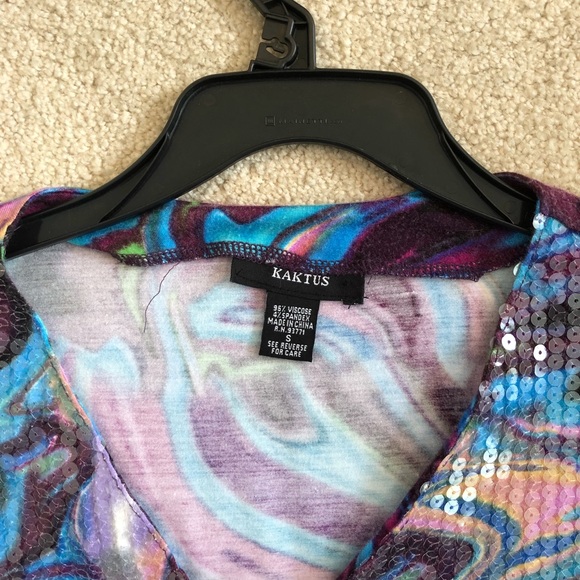 Kaktus clear sequin, multi color top. - Picture 3 of 5